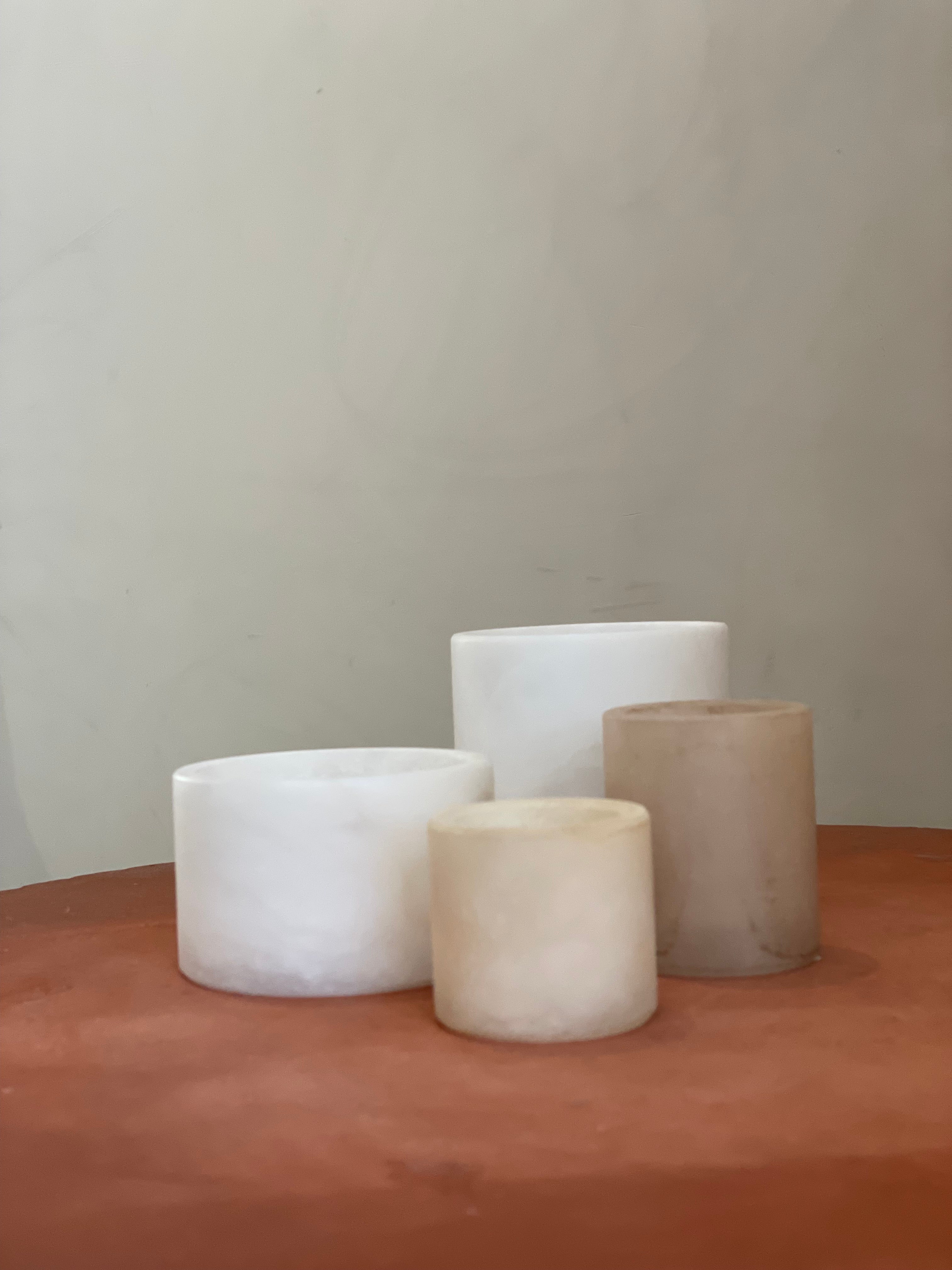 Bougeoir en albâtre blanc S bas