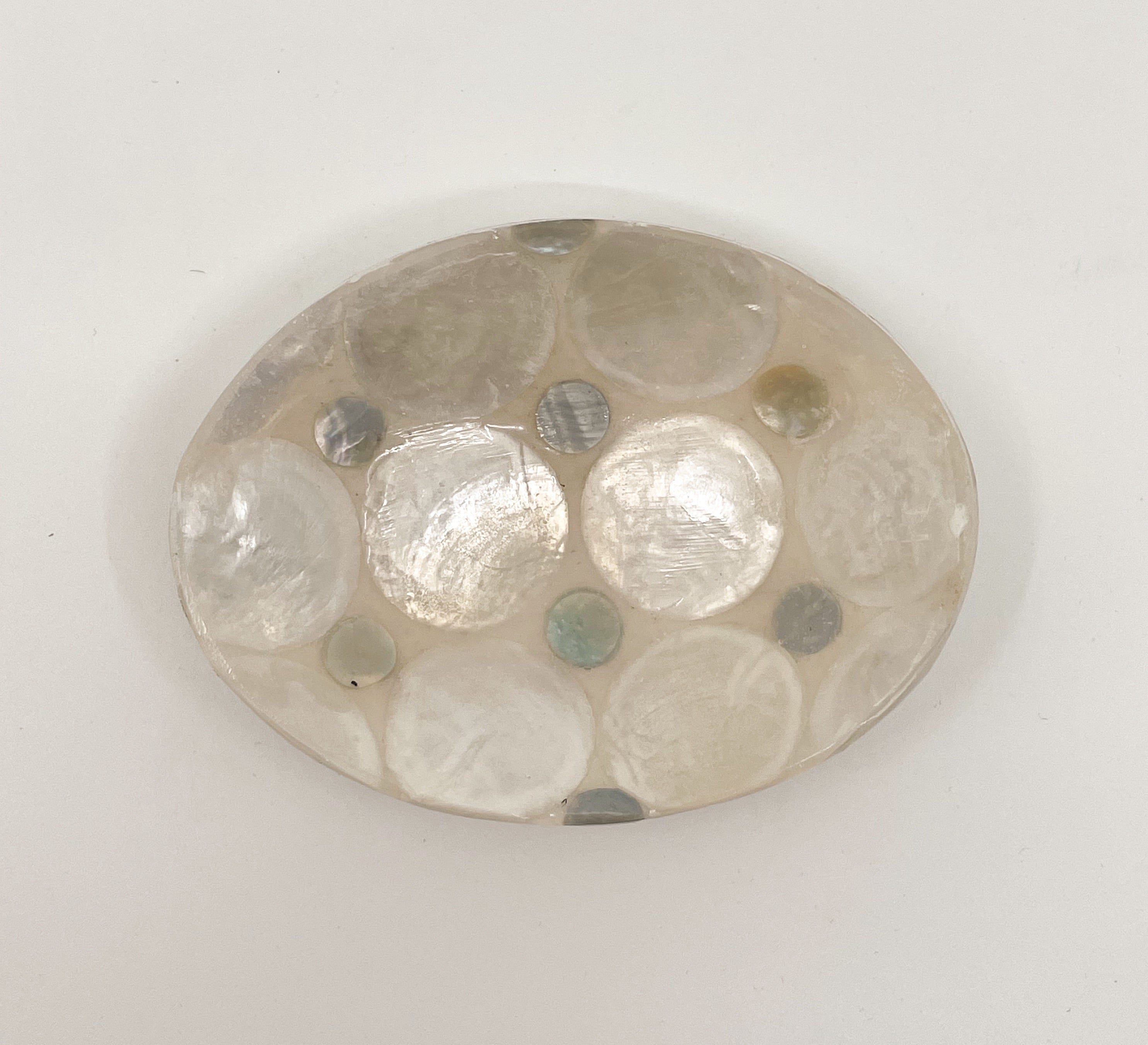 Oval resin bowl with Capiz shells