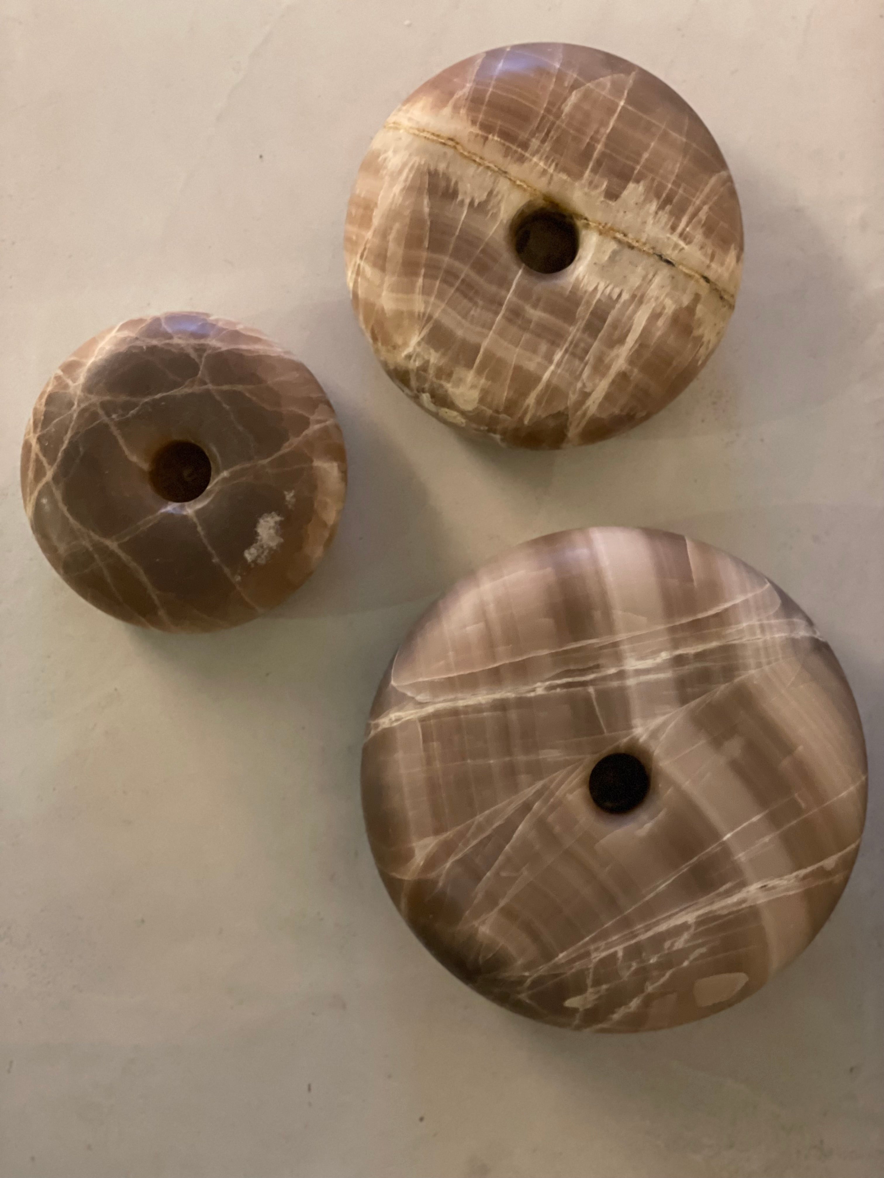 Kandelaar donut onyx bruin M