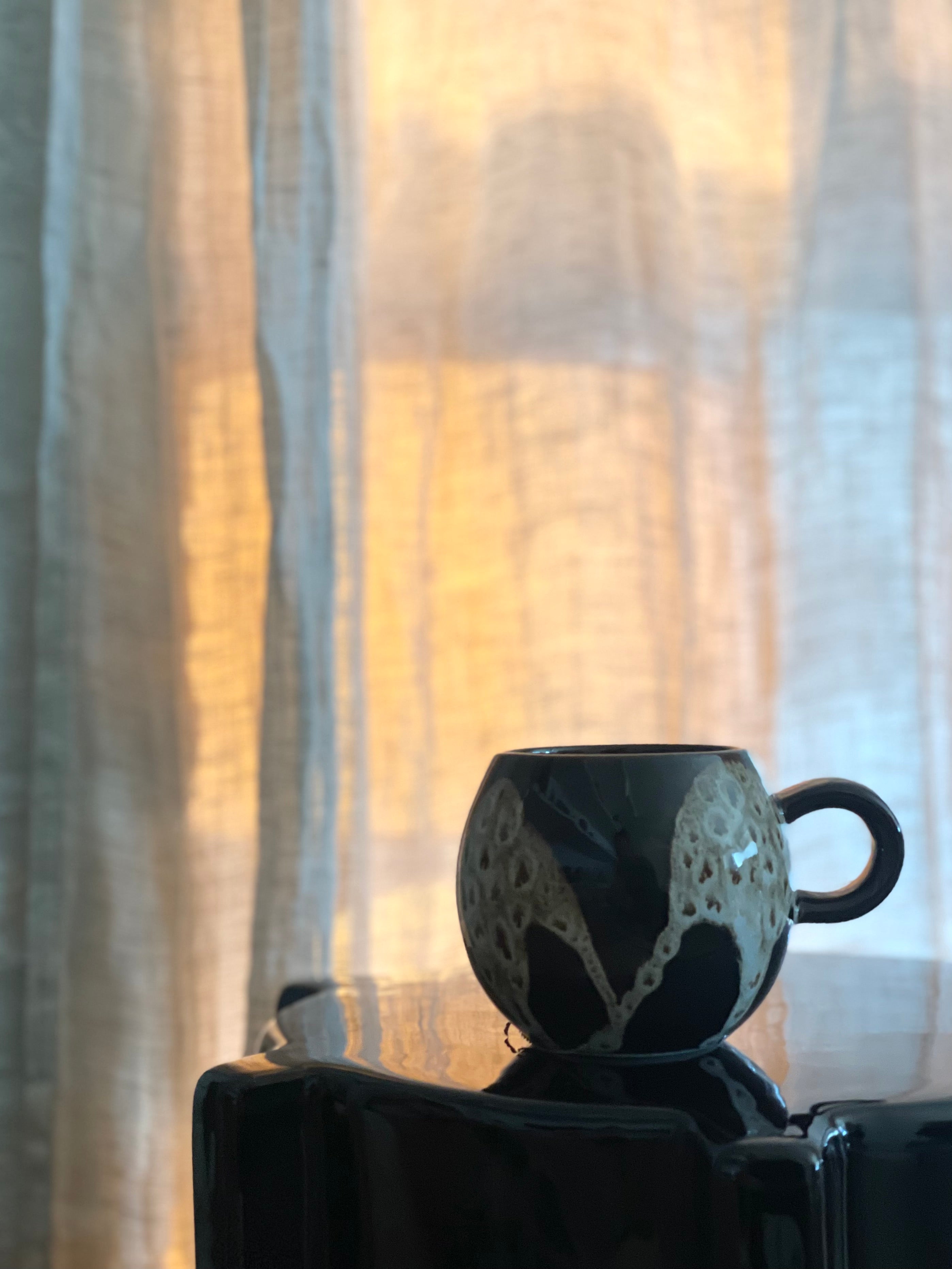 Ceramic cup Paula - brown-white