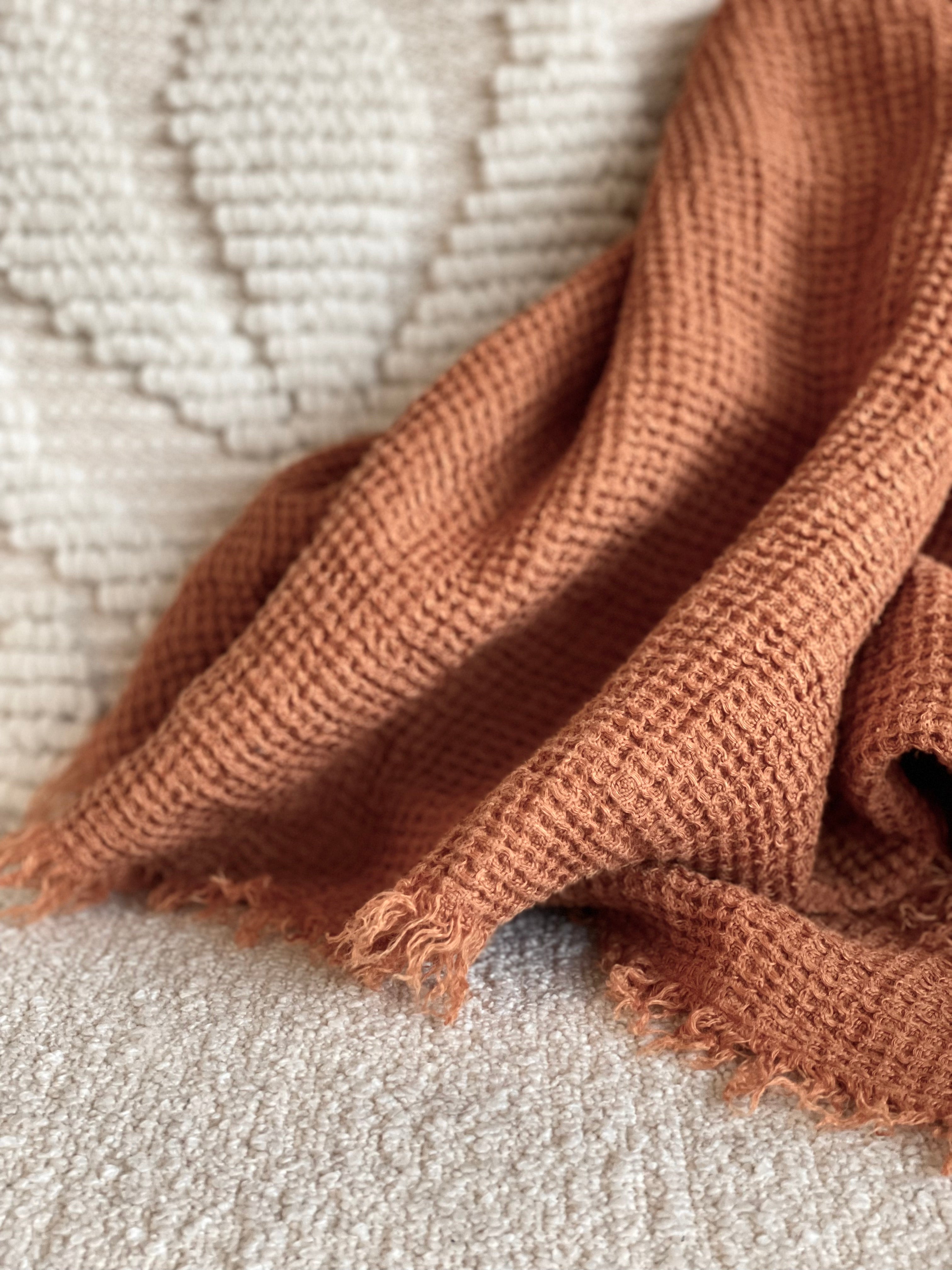 Throw in linen - Meerkat