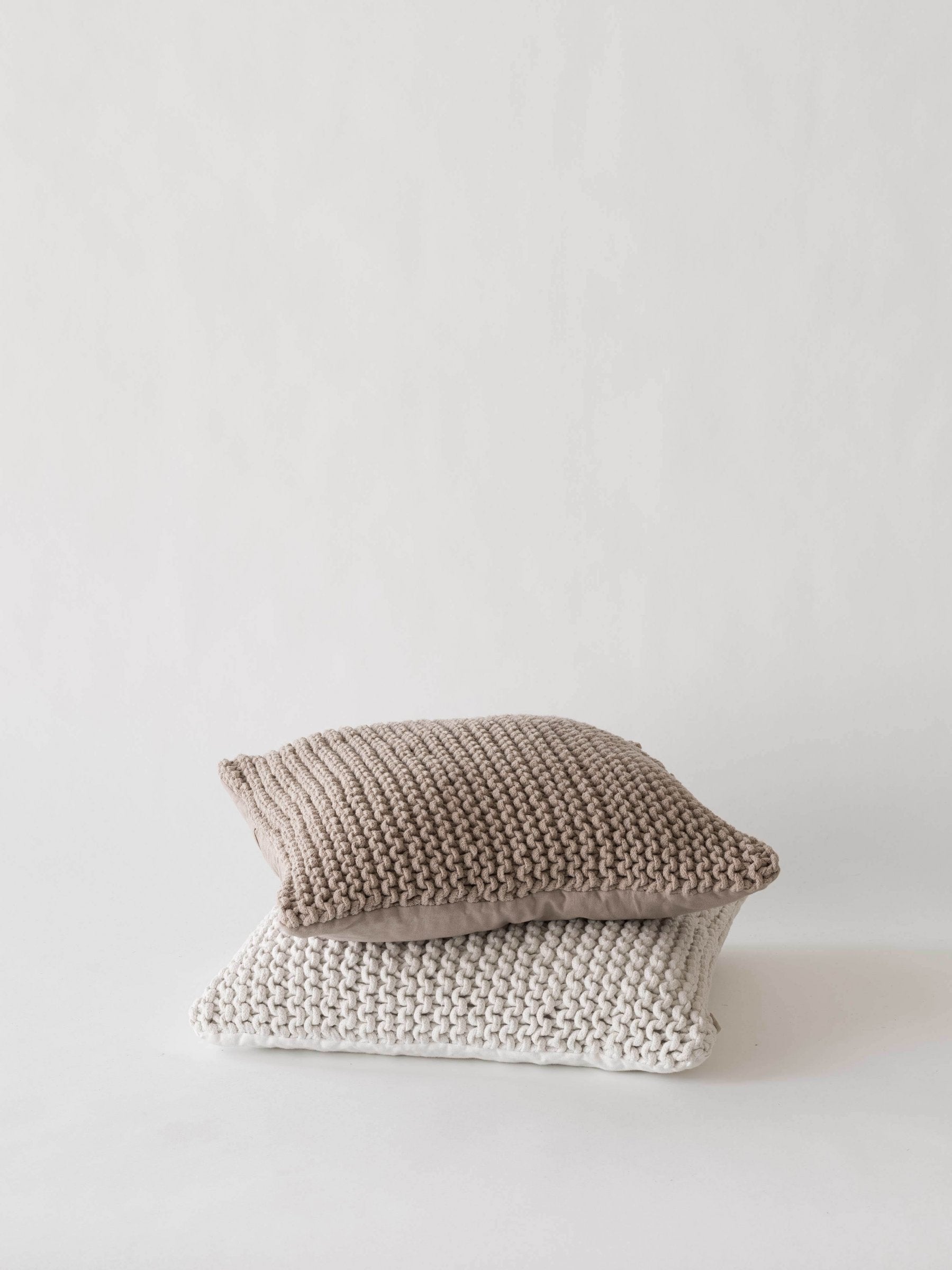 Rope pillow Chestnut