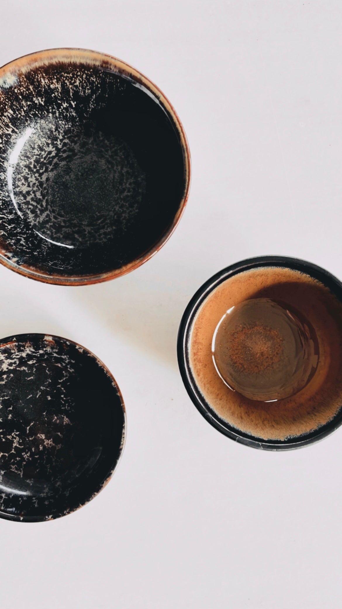 Bowl S Surface Rusty Brown