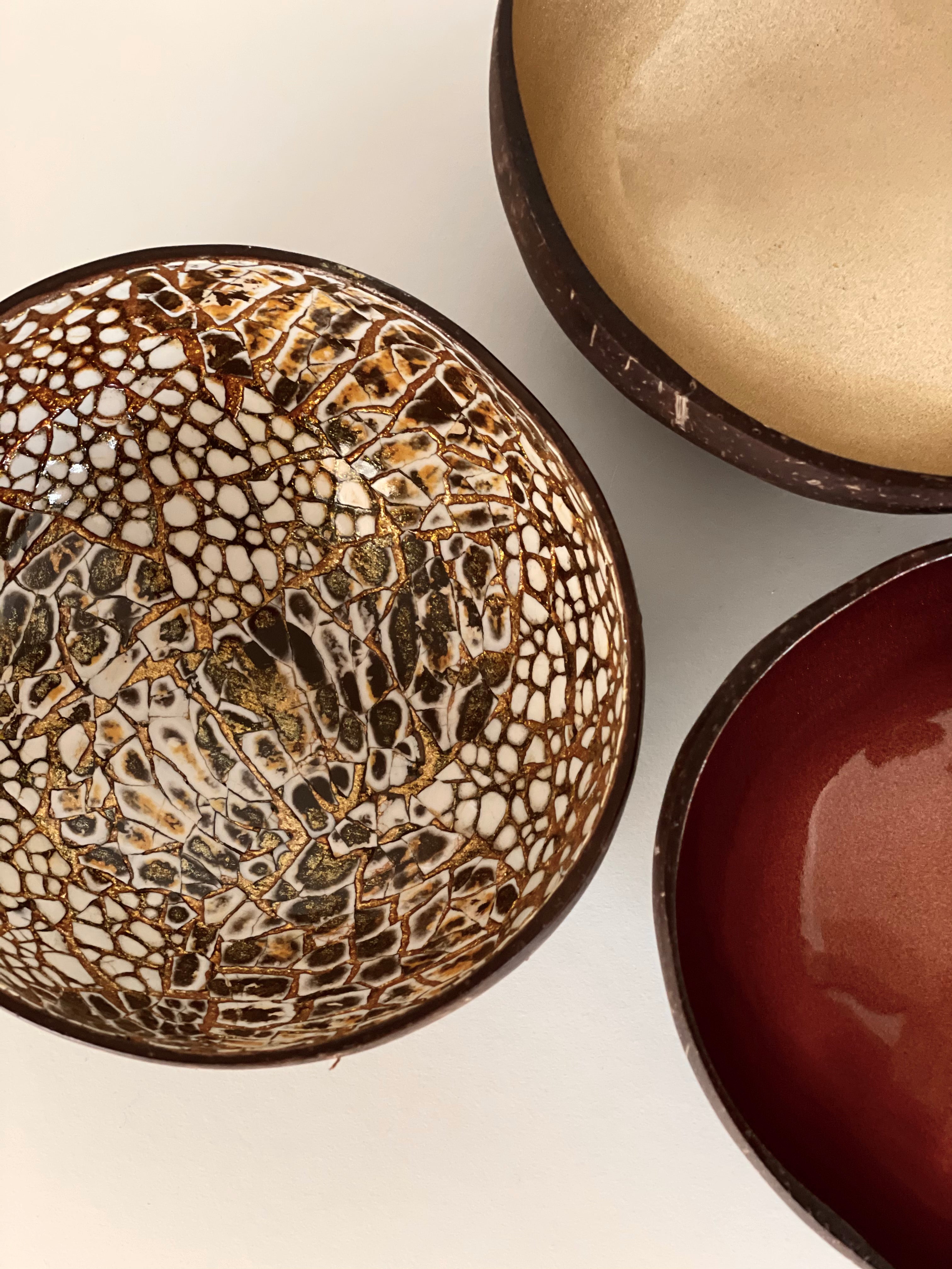 Kokoskommetje - Gold Eggshell