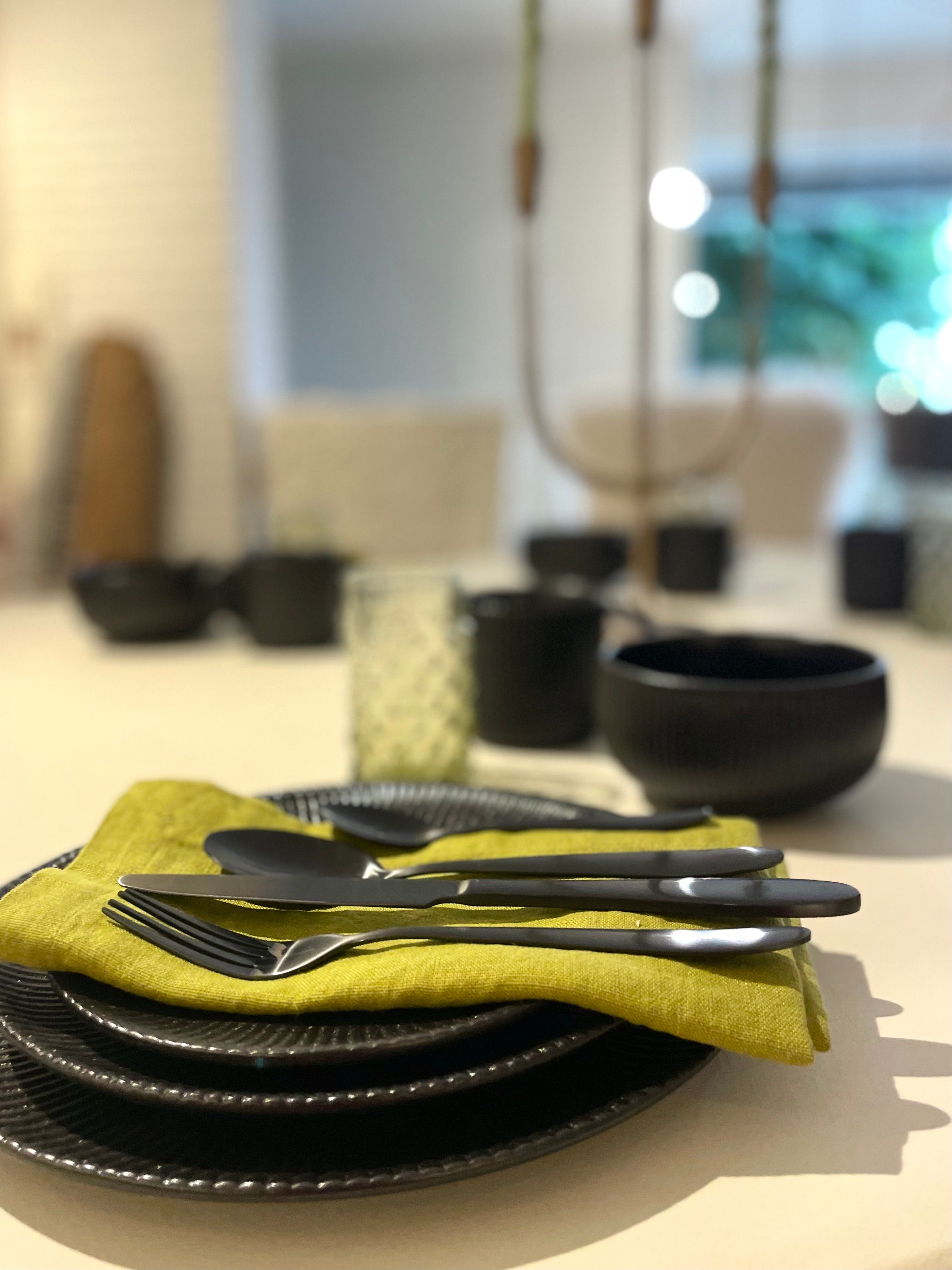 Moss green linen napkins - set of 4