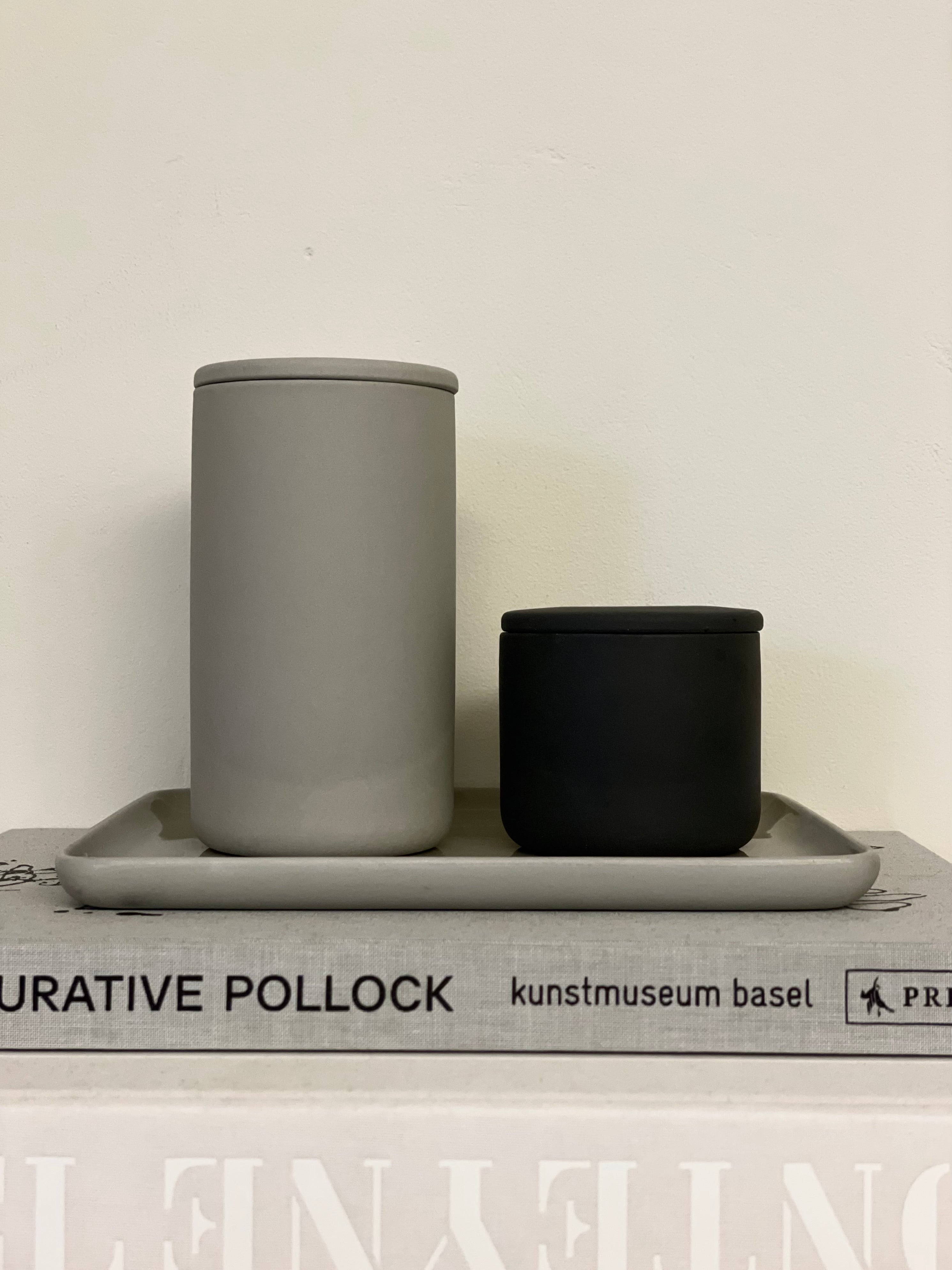 Small gray storage box with lid - Bertrand Lejoly