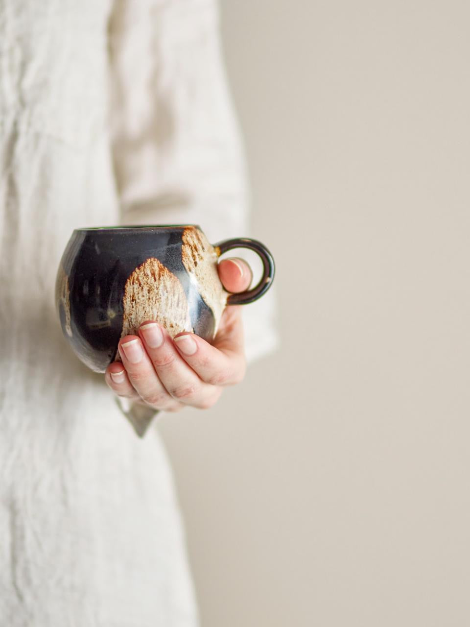 Tasse en céramique Paula - brun-blanc