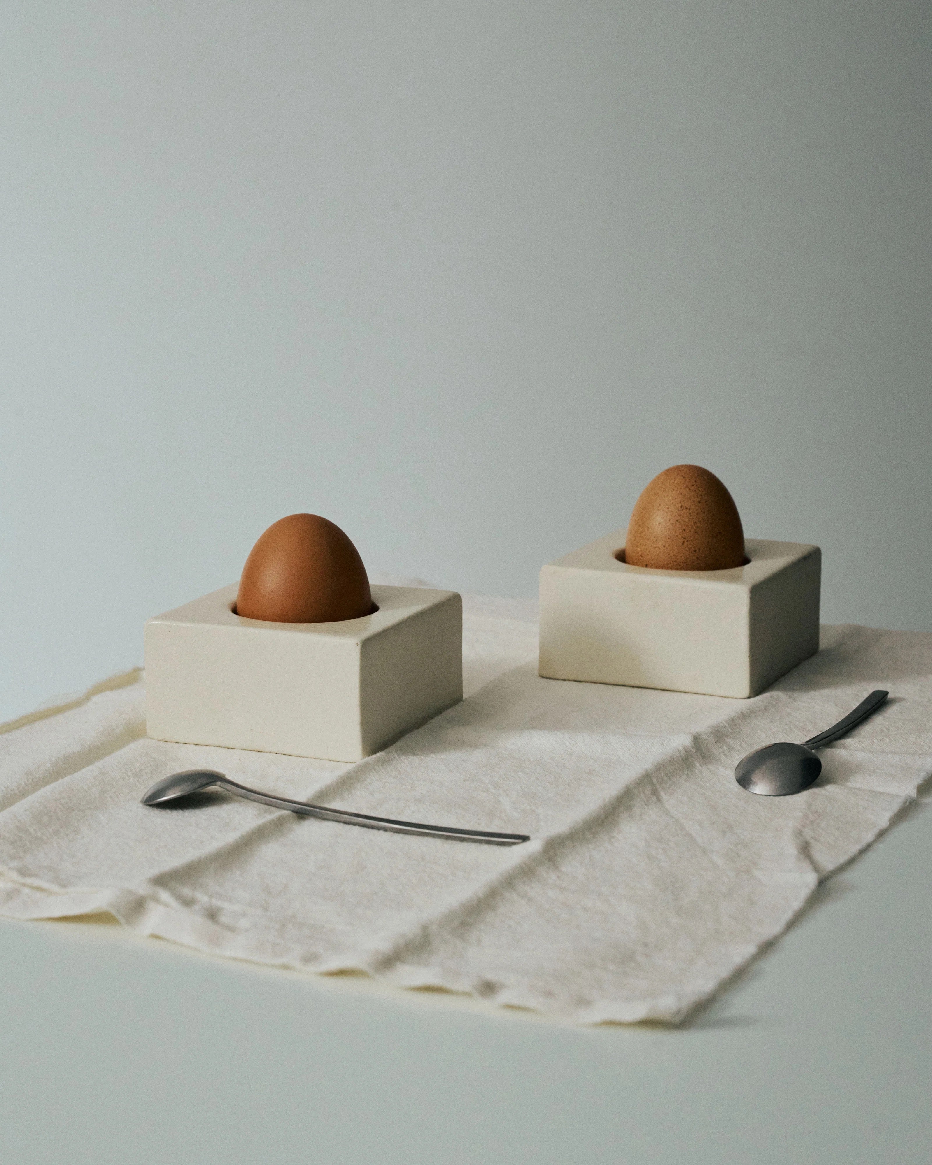 Egg cup Uovo white - set of 2
