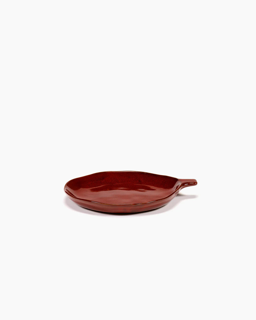 Plate with handle - La Mère by Marie Michielssen - Venetian red