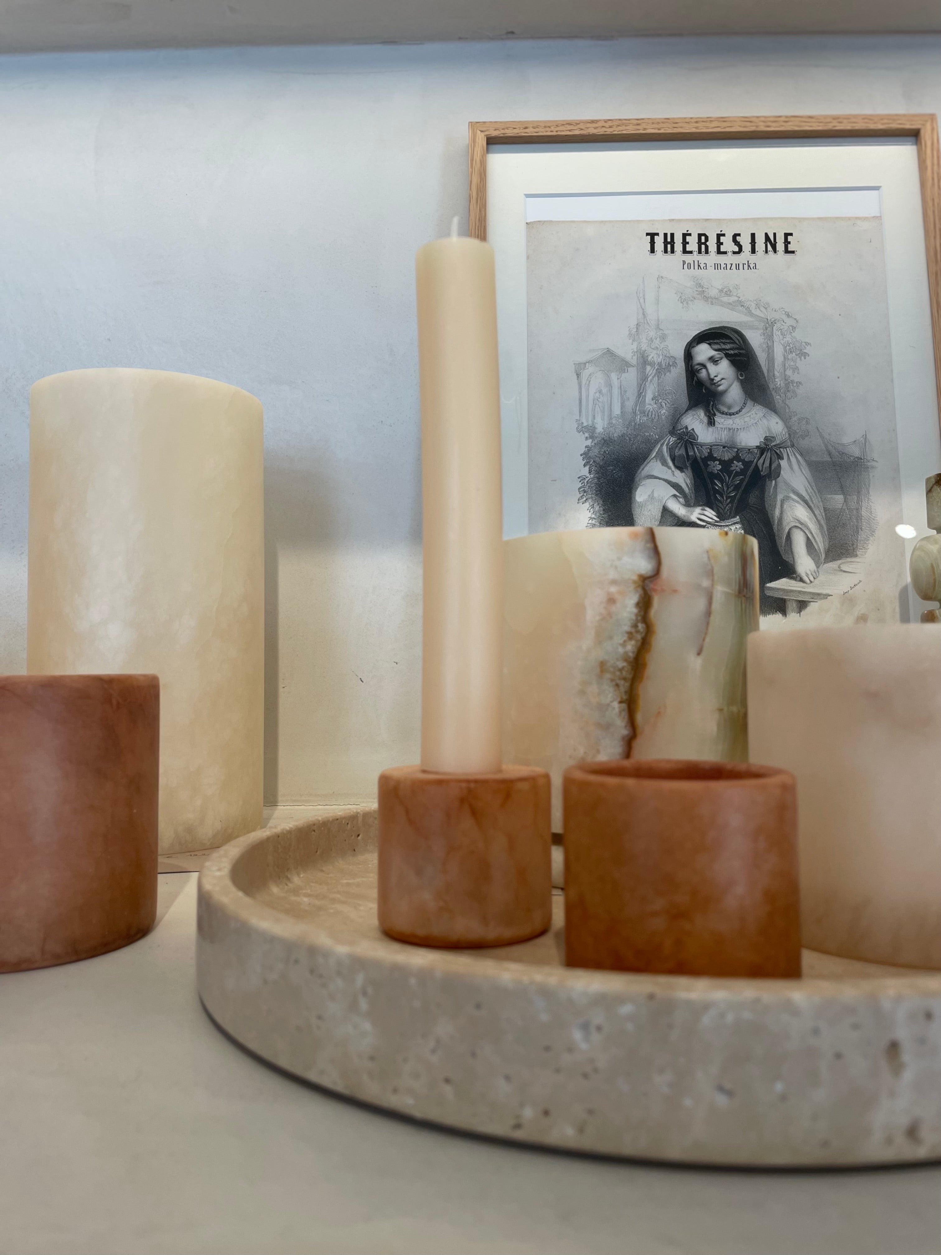 Bougeoir en albâtre terracotta