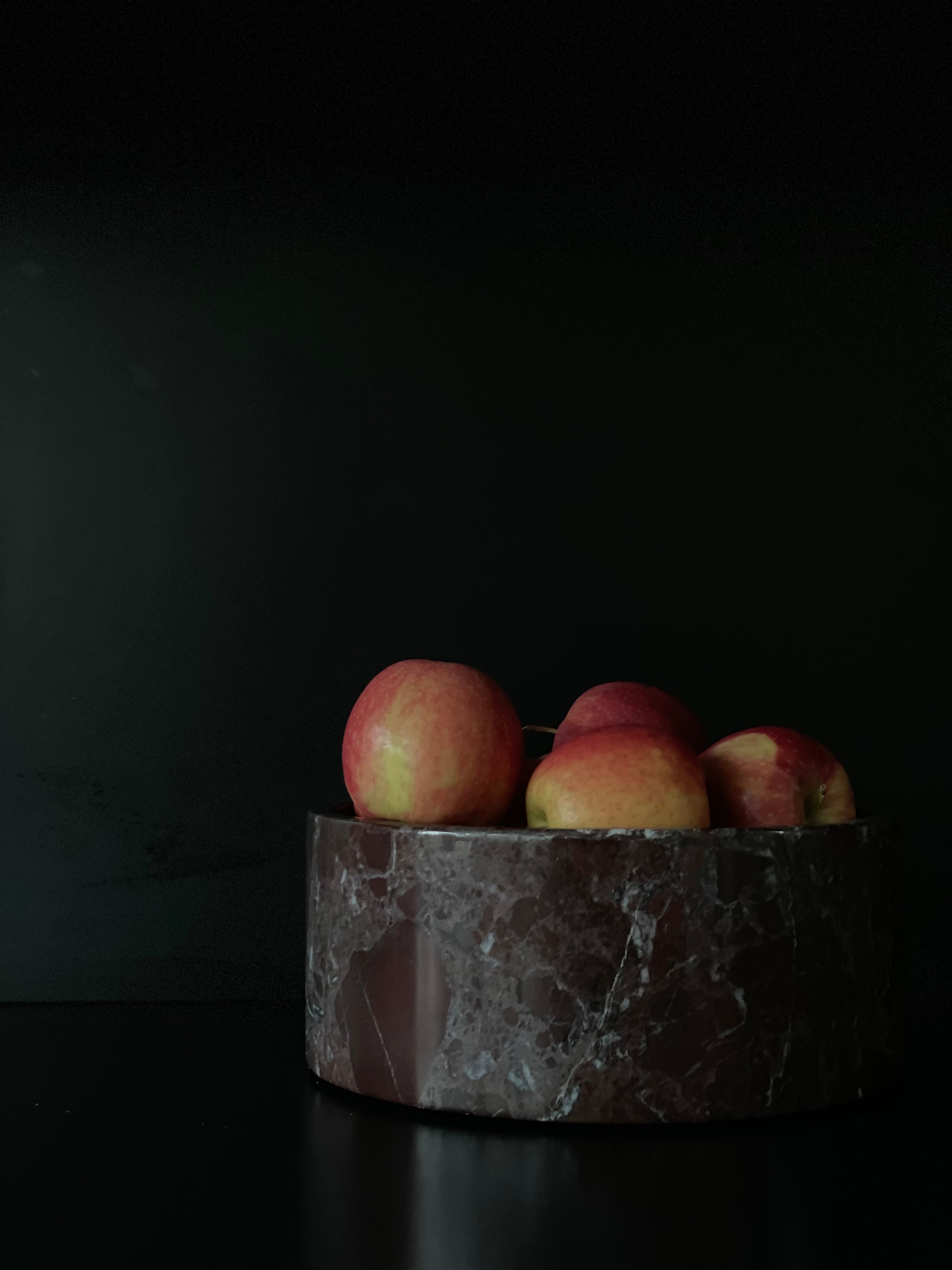 Fruit bowl Rosso Levanto