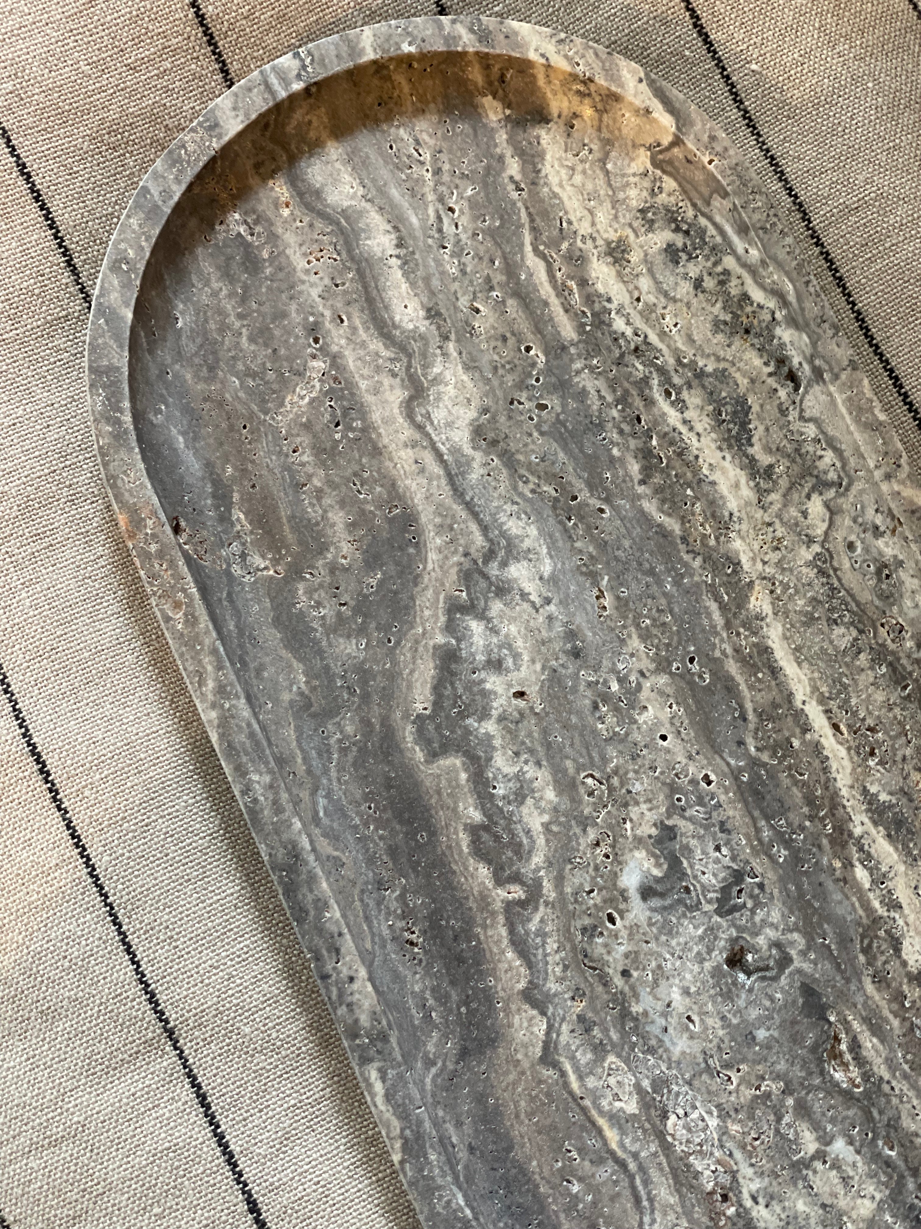 Oval tray travertine grey