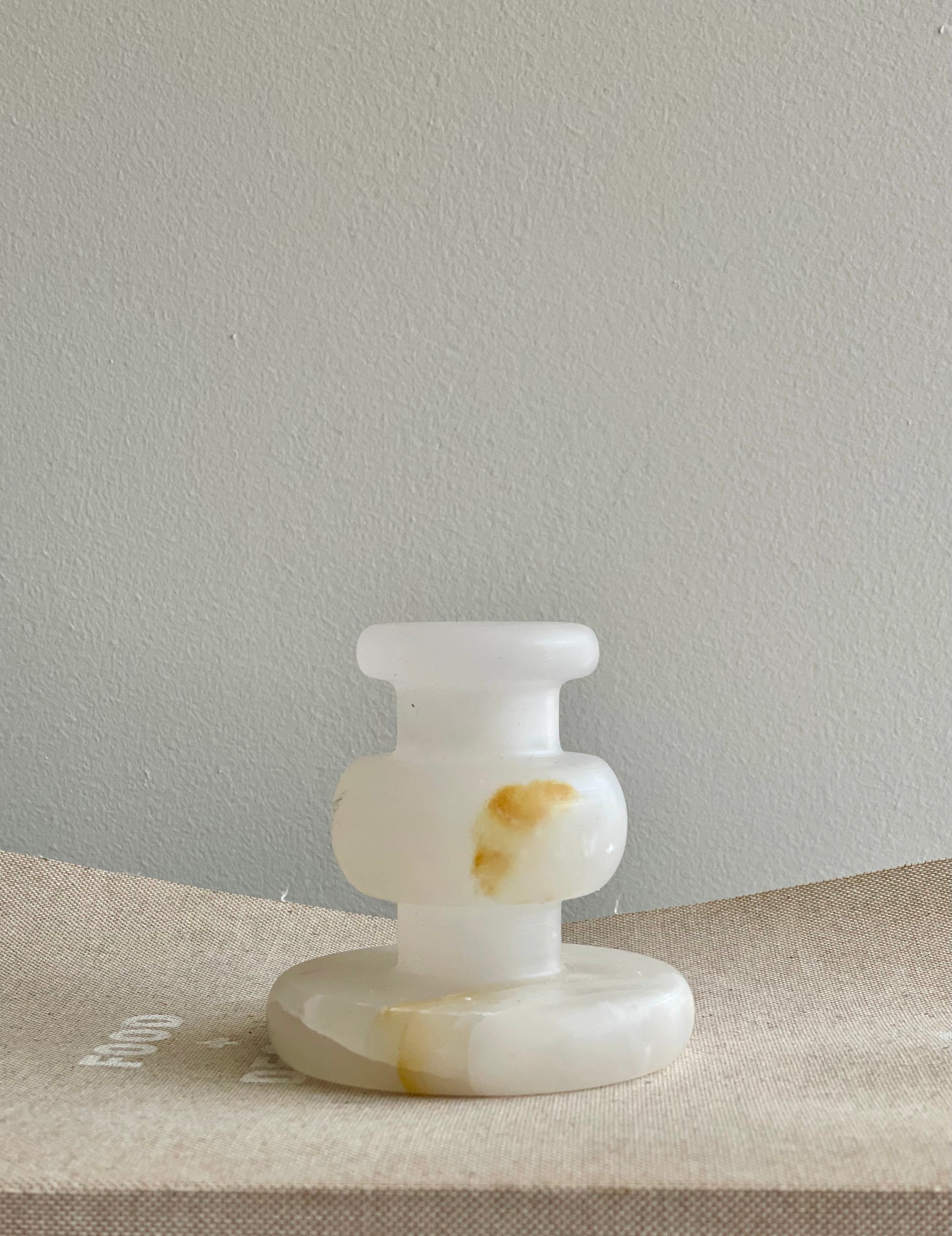 Candlestick onyx white M