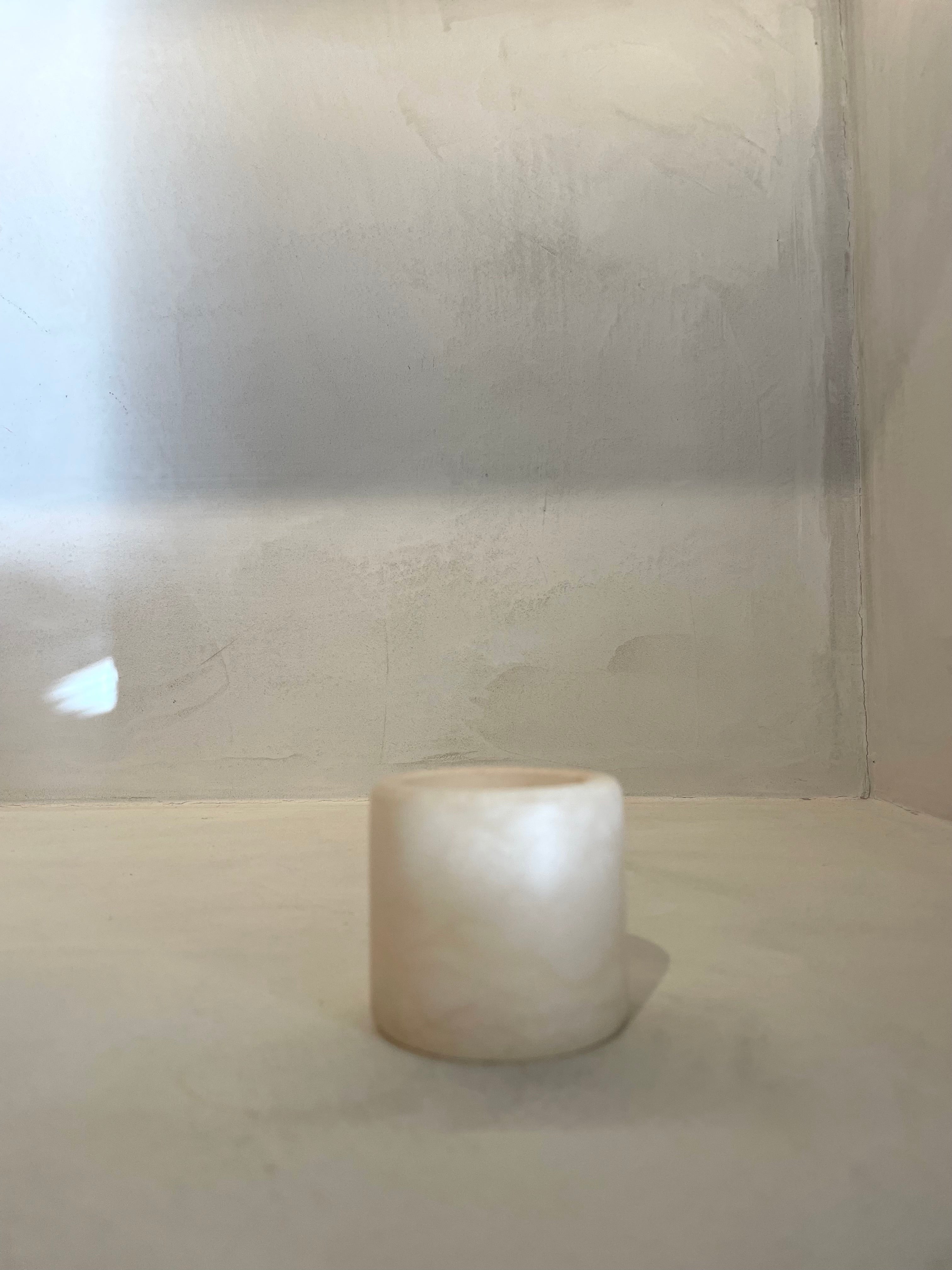 Candle holder alabaster beige XS
