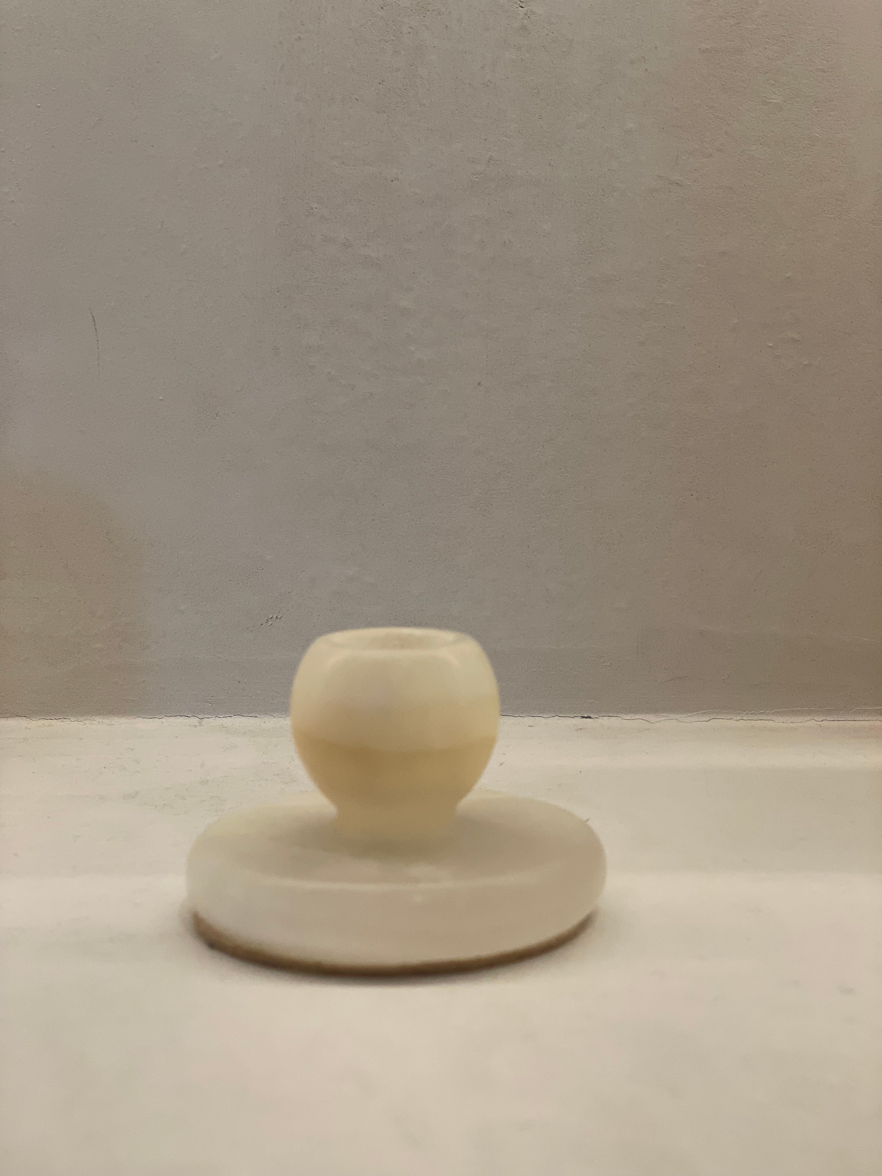 Kandelaar onyx wit  S