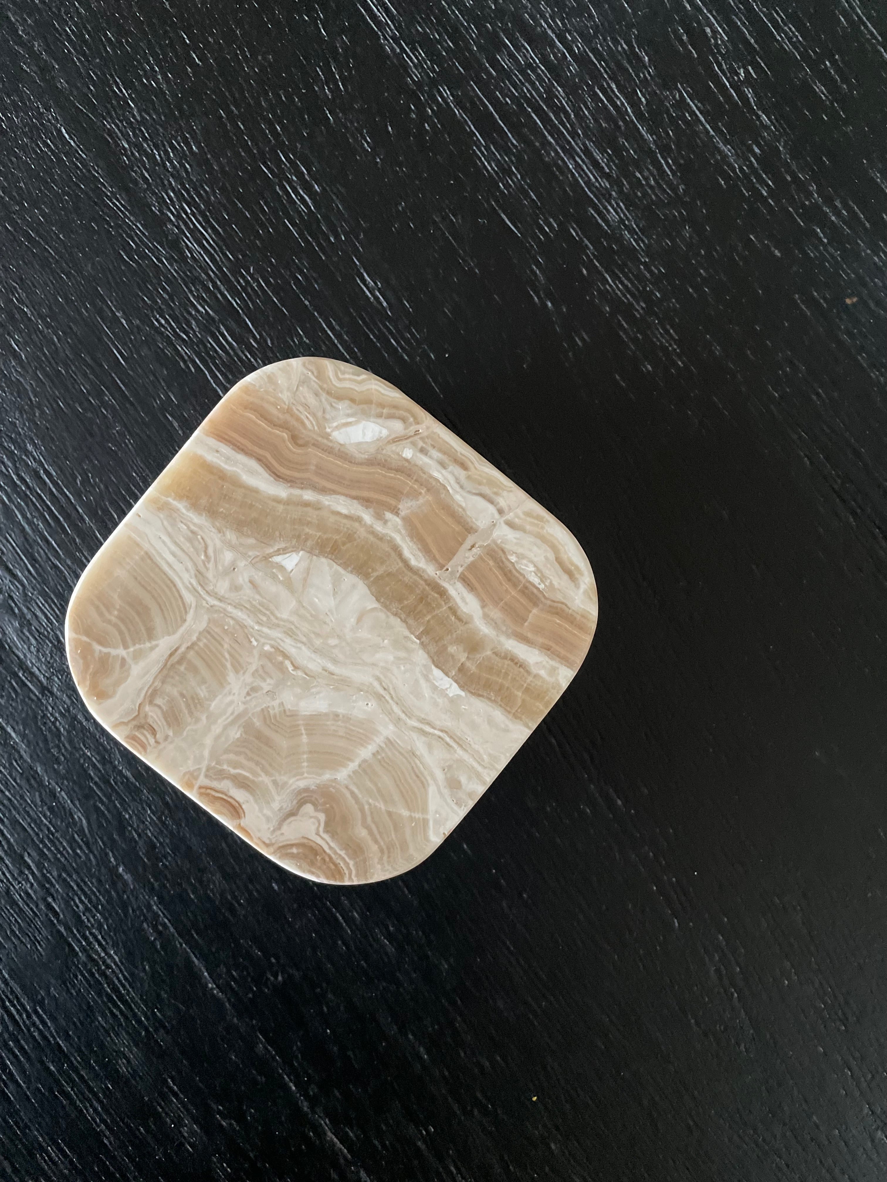 Coasters Onyx - set of 4