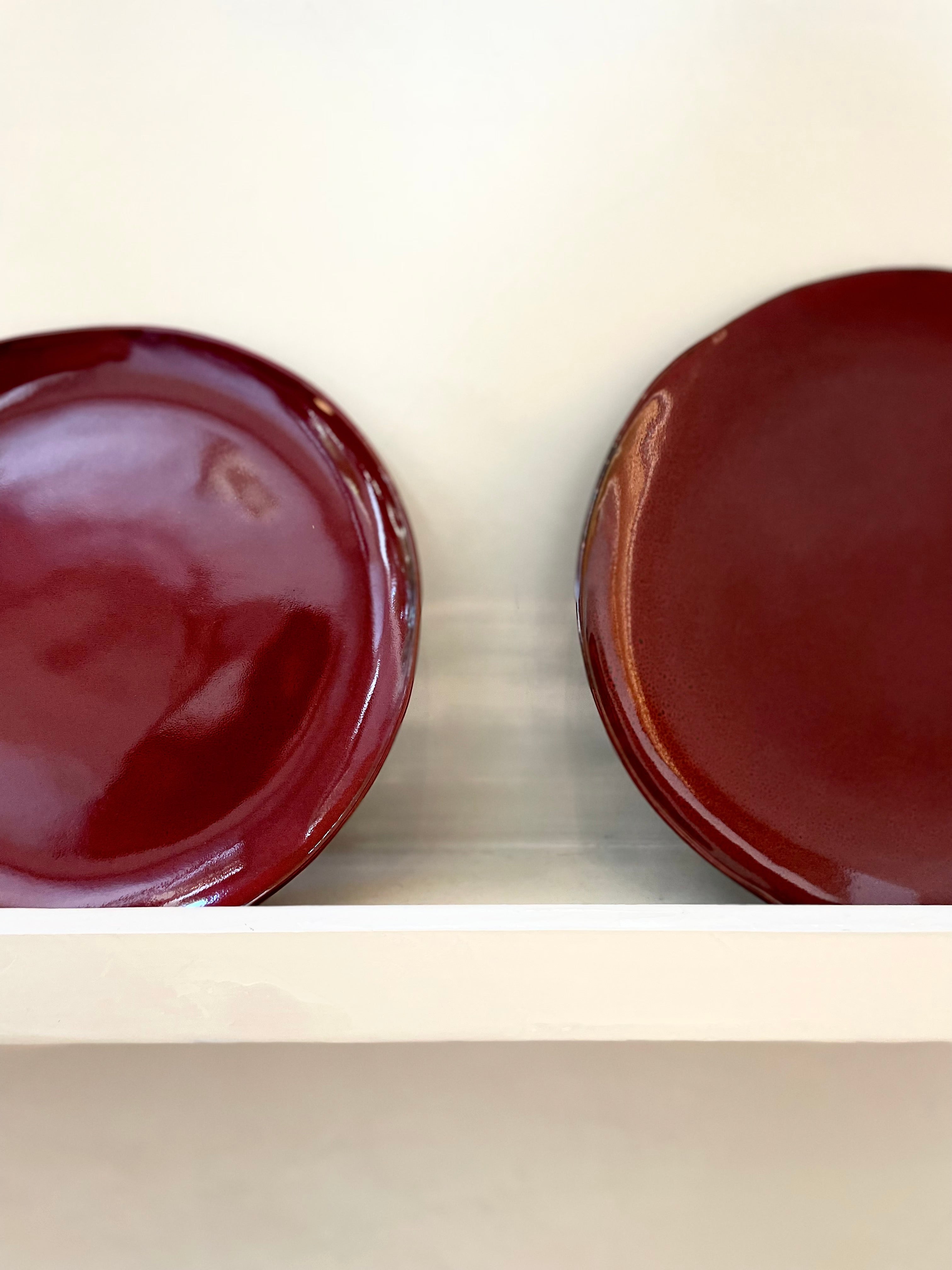 Deep plate S - La Mère by Marie Michielssen - Venetian red
