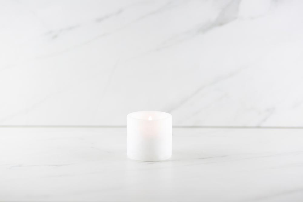 Candle holder alabaster white XS