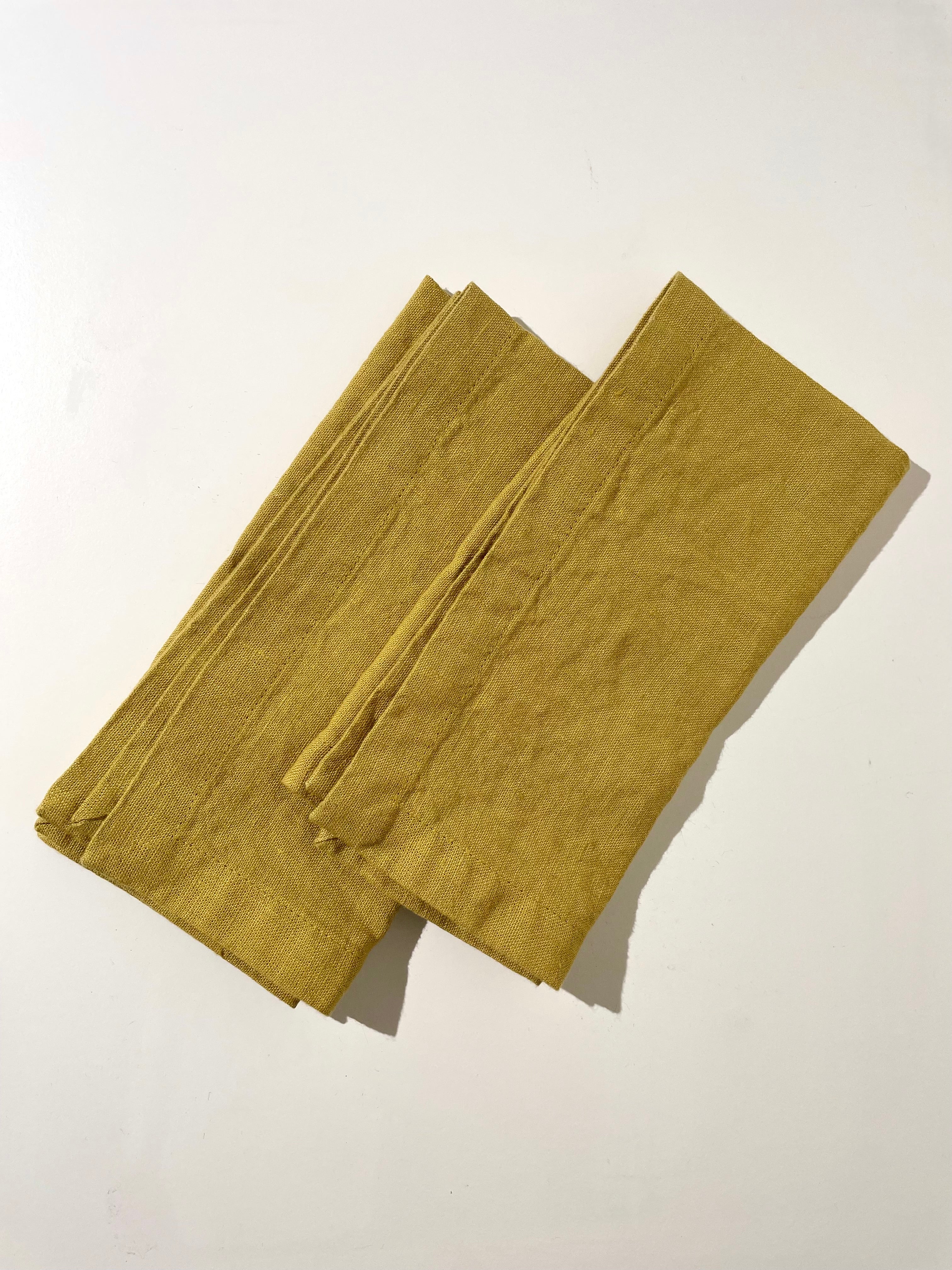 Currygeel linnen servietten - set van 4