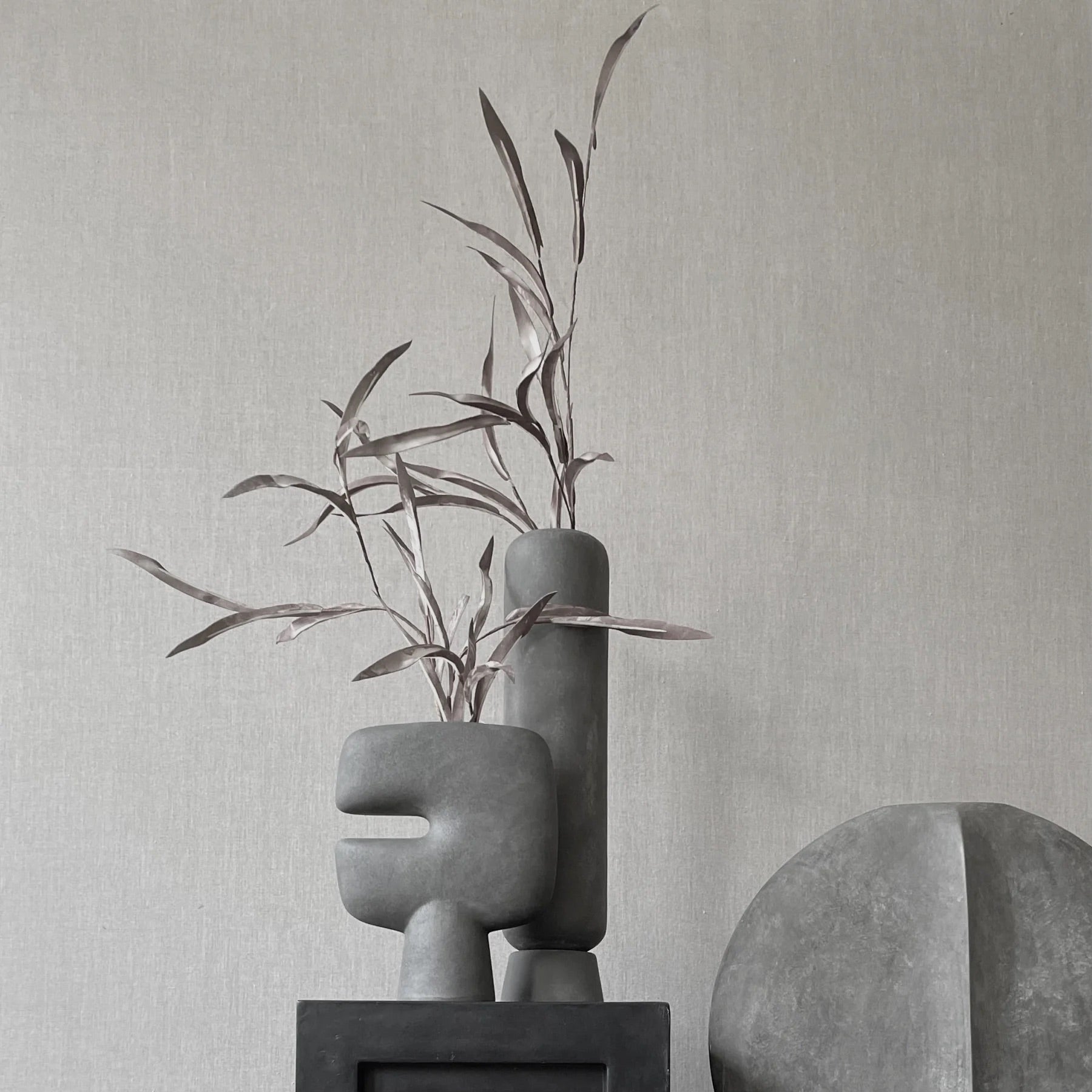 Tribal Vase Mini - Dark Grey